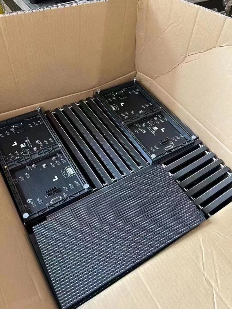 led 显示屏 p5 模组 规格160*320规格配件齐全 高清通透